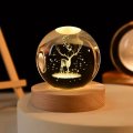 Miniatura Kula Kryształowa 3D – Astronauta, Planety i Układ Słoneczny z Podświetleniem LED