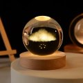 Miniatura Kula Kryształowa 3D – Astronauta, Planety i Układ Słoneczny z Podświetleniem LED